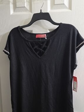 NEW Simply Scarlett Black Lattice V-Neck Short Sleeve Tee Size XL
